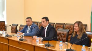 Amazon Global Store пуска официален флагман на JD.com преди Черния петък · TechNode