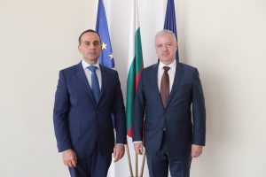 Китай ще разшири висшето образование в гъсто населените централно-западни региони