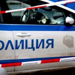 Мъж се е барикадирал в дома си в Благоевград