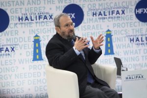 Бивш израелски премиер нарече плановете на Тръмп за Газа “фантазия”