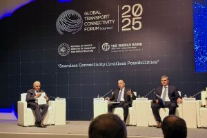 Вицепремиерът Гроздан Караджов: Започваме изграждането на скоростно пътно трасе от Бургас до Малко Търново и на нова жп линия от Ямбол през Лесово към Турция