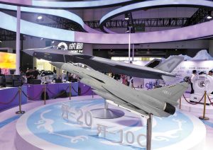 Действията на изтребителя J-10C, показани по телевизията