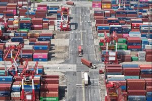 Външната търговия на Шанхай се е повишила с 5,4% през януари-септ