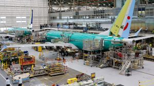 Със закъсненията на поръчките C919 C919 C919, Boeing чака ли в крилата?