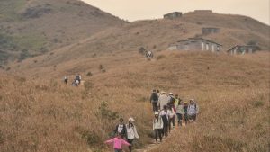 Бъдете внимателни към бегачите, минаващи покрай връх Сънсет в Хонконг, казаха туристи