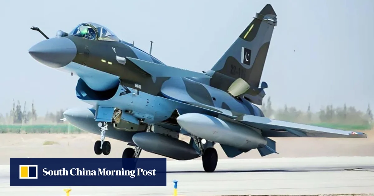 Китай използва конфликта Индия–Пакистан за демонстрация на сила