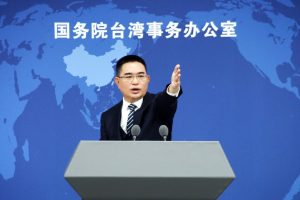 Пекин предупреждава сепаратисти за риска от „самоунищожение“