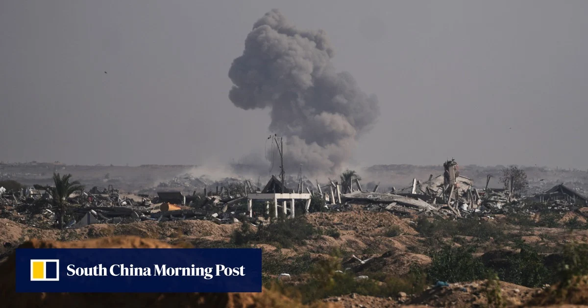 Въздушни удари в Газа убиват над 20 по време на мирни усилия