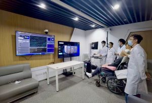 Безопасно, безжично и напълно вътре: Китай тества първия си напълно имплантиран интерфейс мозък-компютър