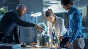 Разходите на ЕС за научноизследователска и развойна дейност надхвърлиха 403 милиарда евро през 2024 г