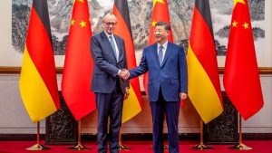 На среща с Мерц Си настоява за усилия за напредване на връзките между Китай и Германия до „нови нива“