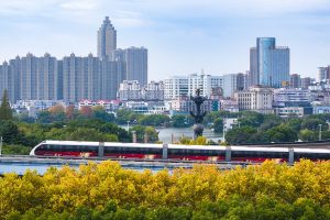 Цел за БВП вероятно „около 5%“